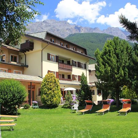 Meuble Sci Sport Hotel Bormio Exterior photo