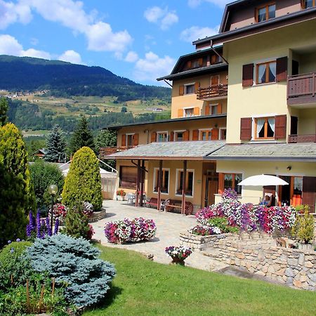 Meuble Sci Sport Hotel Bormio Exterior photo