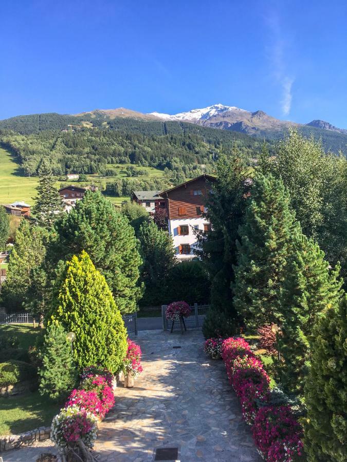 Meuble Sci Sport Hotel Bormio Exterior photo